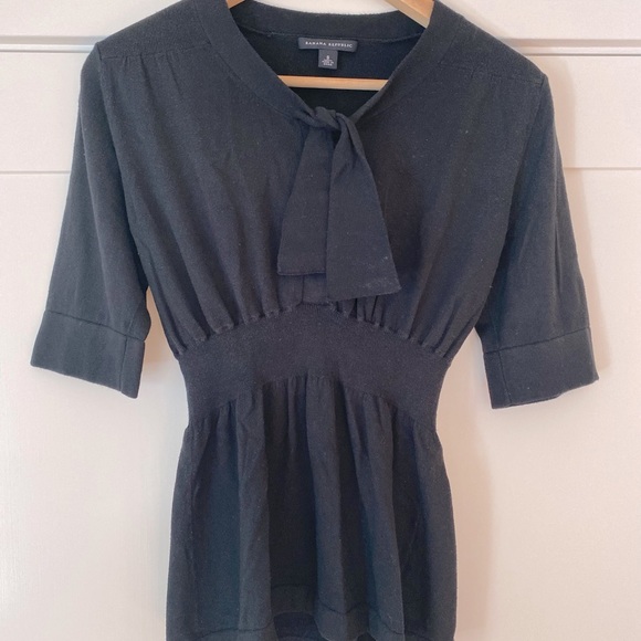 Banana Republic - tie neck sweater - Picture 2 of 11